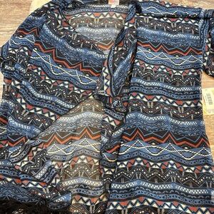 LuLaRoe Monroe Geometric Patterned cover up in Blue and Black size large NWT